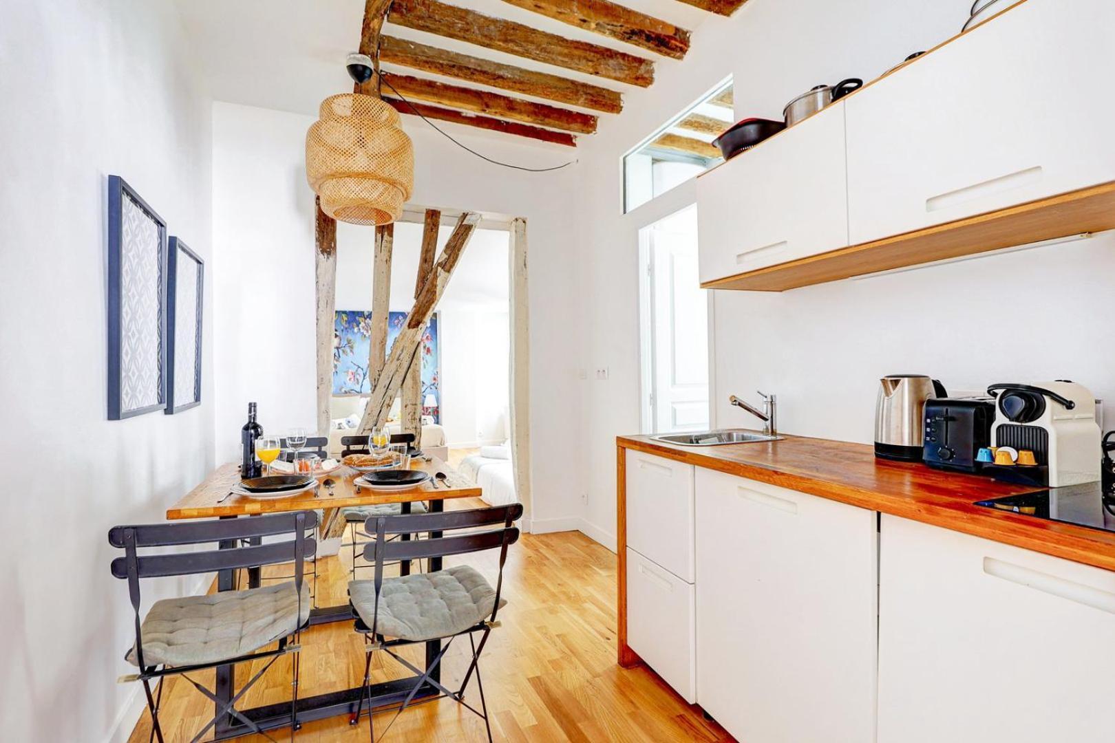 Bluestay 284 - Superbe Appartement Dans Le Marais Париж Экстерьер фото