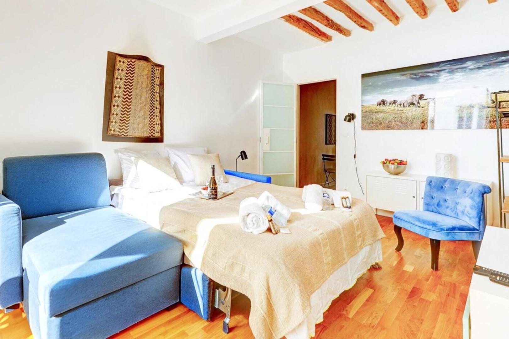 Bluestay 284 - Superbe Appartement Dans Le Marais Париж Экстерьер фото