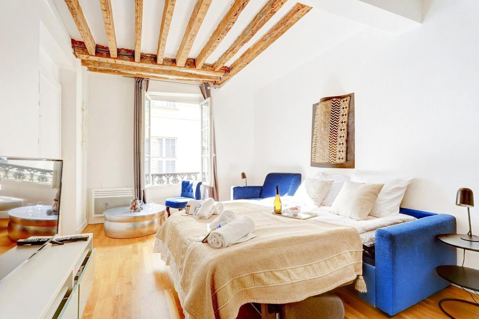 Bluestay 284 - Superbe Appartement Dans Le Marais Париж Экстерьер фото